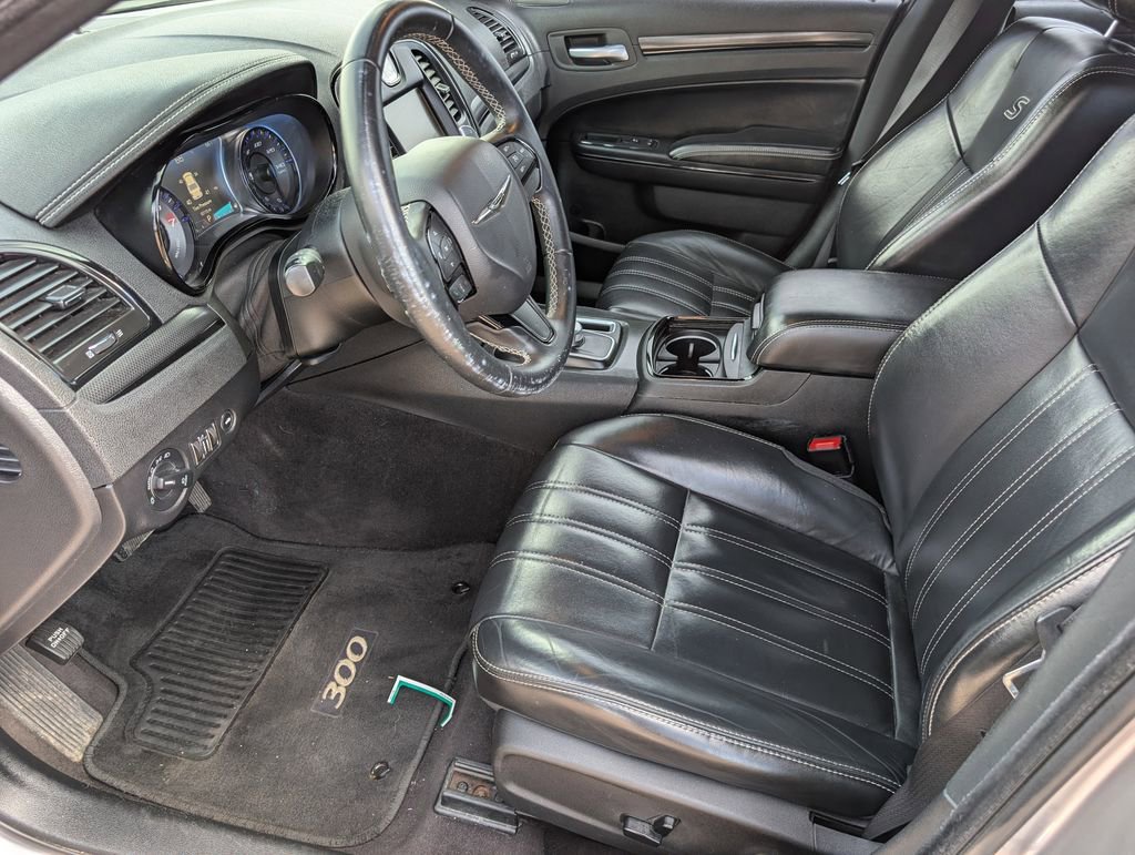Used 2016 Chrysler 300 S w/ 300S Premium Group image 11