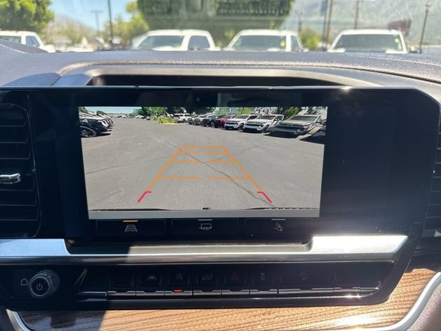 Used 2022 Chevrolet Silverado 1500 LT AWD/4WD image 24