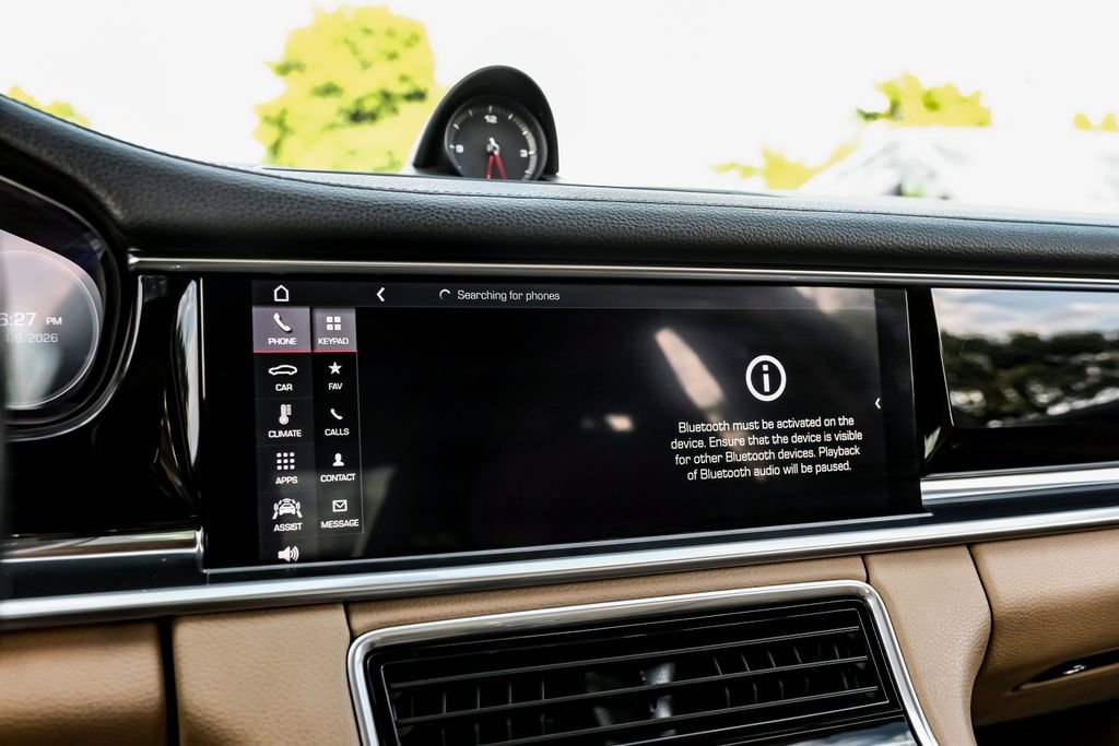 Used 2018 Porsche Panamera 4 image 33