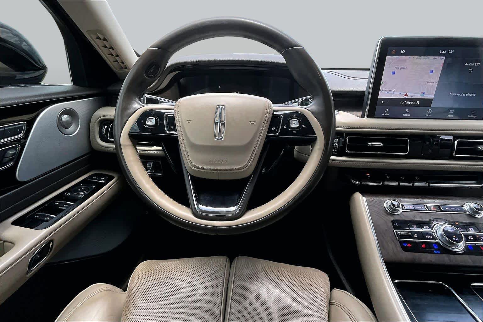 Used 2020 Lincoln Aviator Reserve w/ Equipment Group 202A AWD/4WD image 6