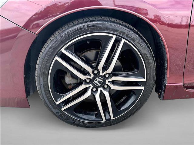 Used 2016 Honda Accord Sport image 10