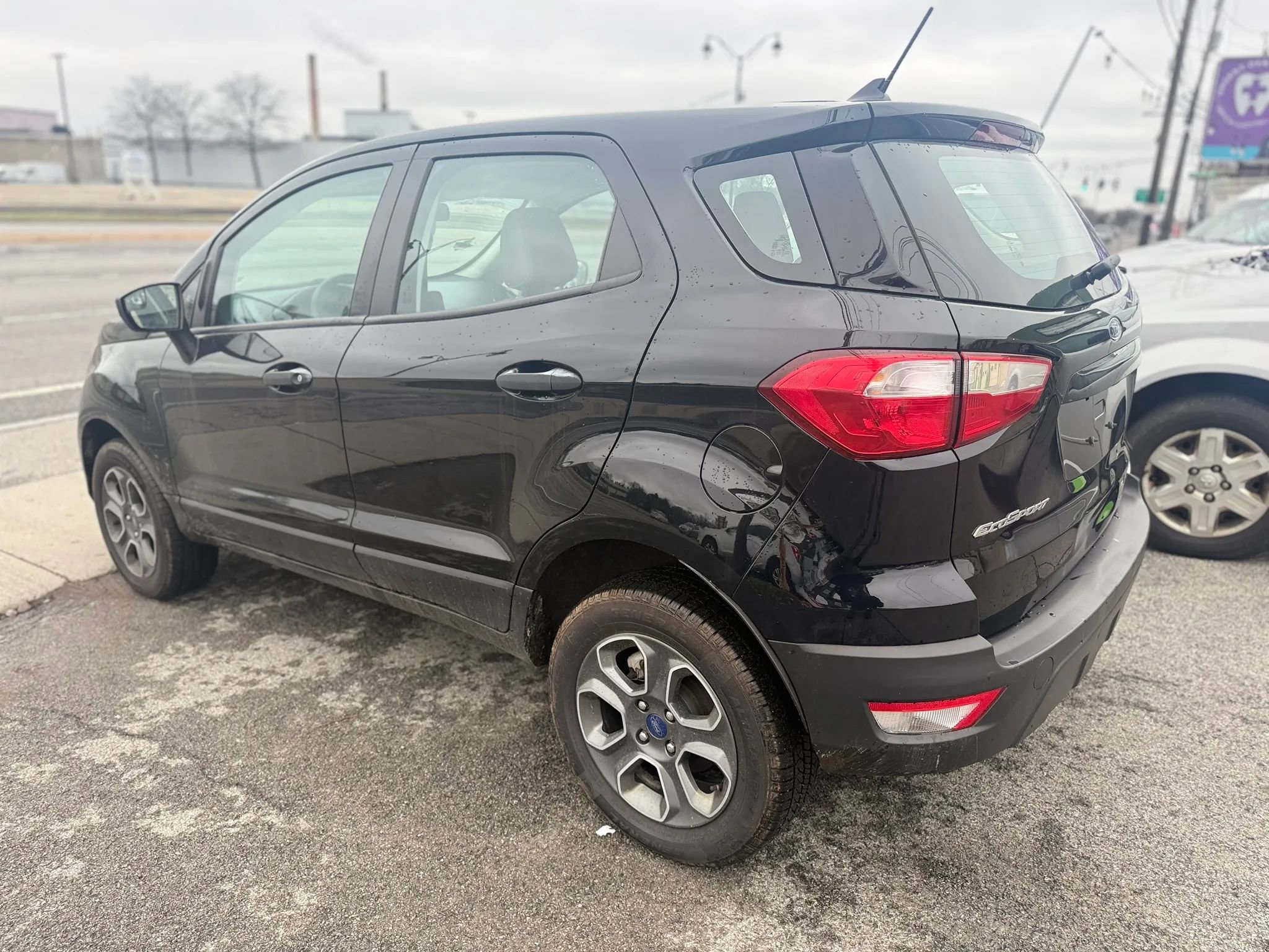 Used 2022 Ford EcoSport S AWD/4WD image 8