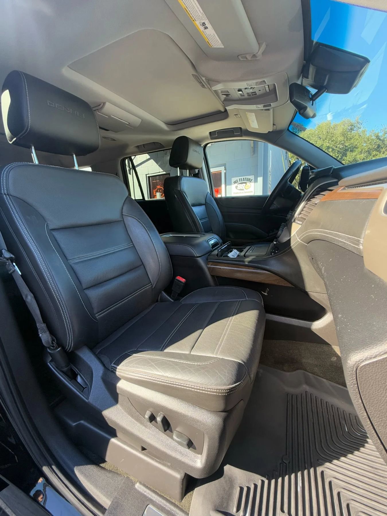 Used 2018 GMC Yukon Denali w/ Denali Ultimate Package image 18