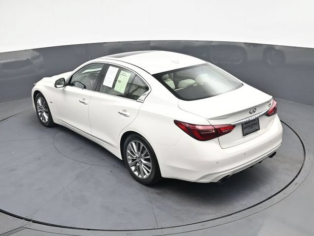 Used 2018 INFINITI Q50 Luxe w/ Essential Package (3.0T Luxe) RWD image 27