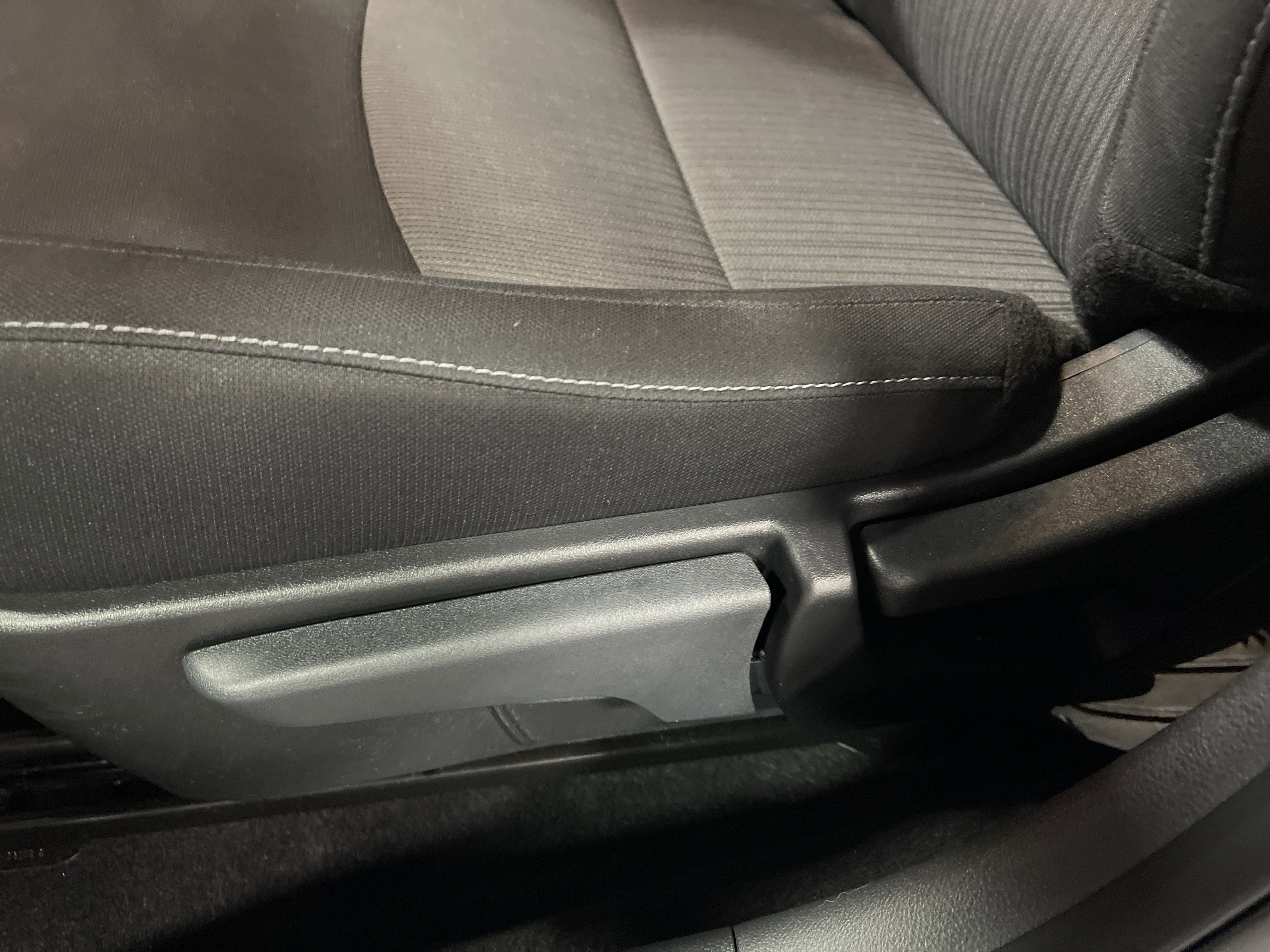 Used 2023 Nissan Sentra SV image 10