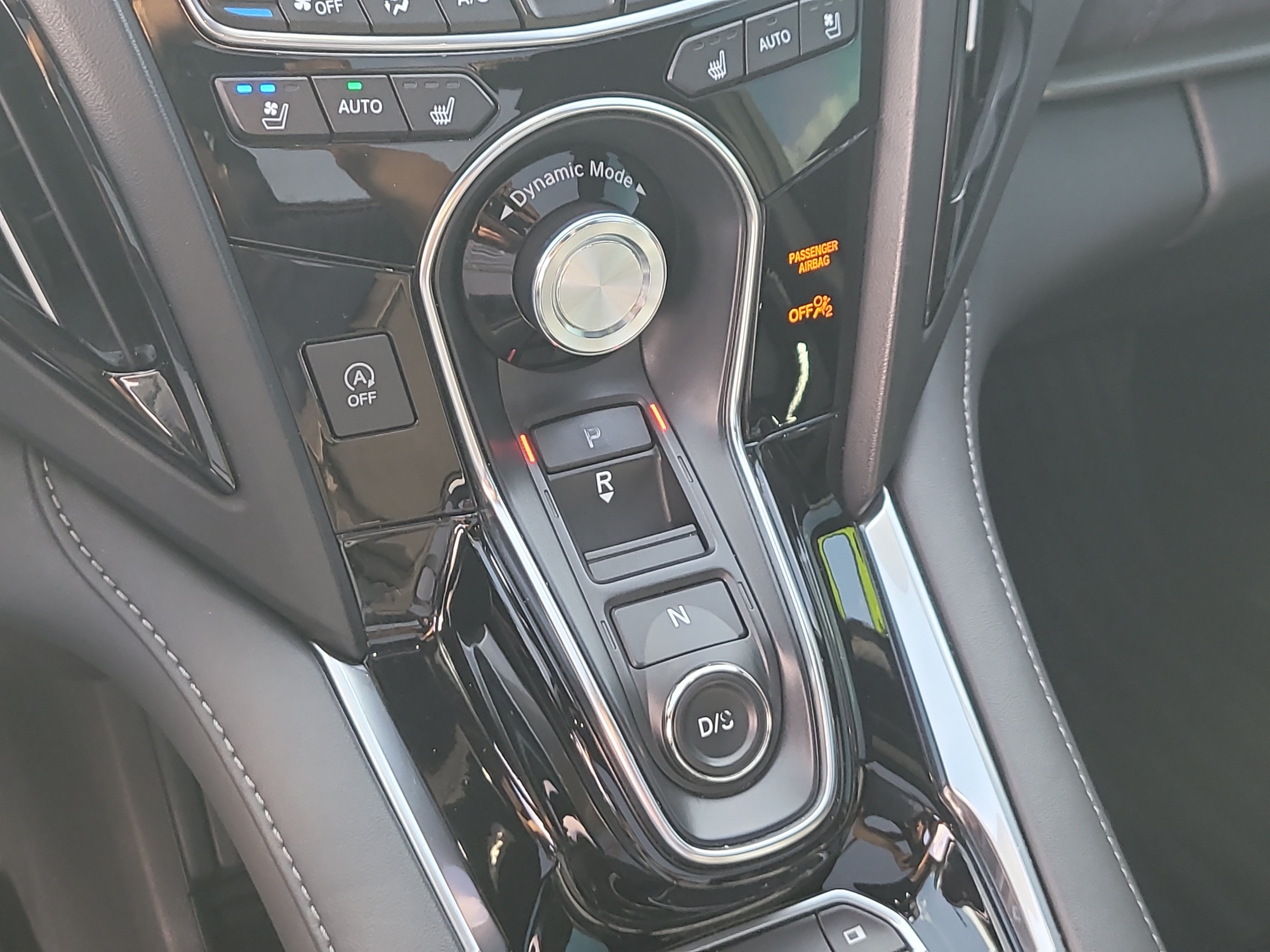 Used 2019 Acura RDX w/ Advance Package FWD image 25