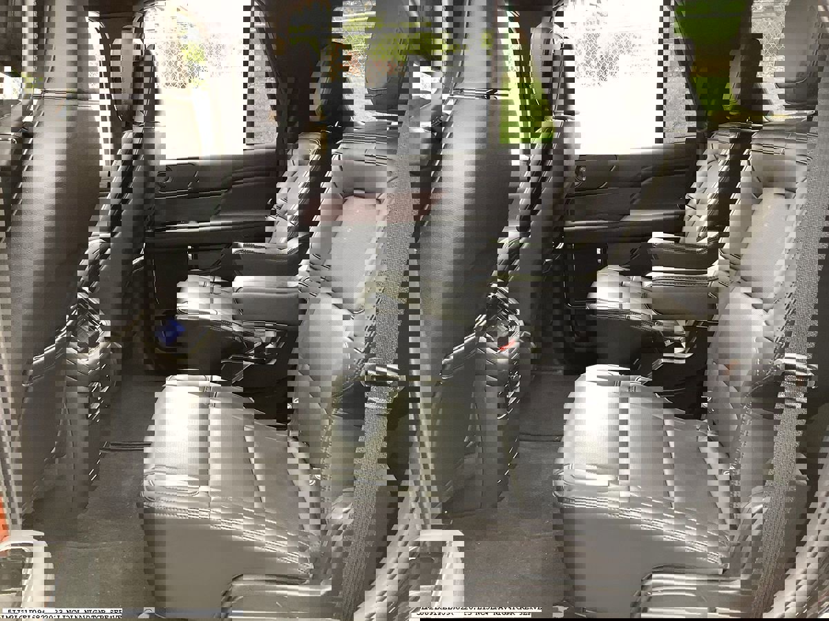 Used 2023 Lincoln Navigator Reserve image 12