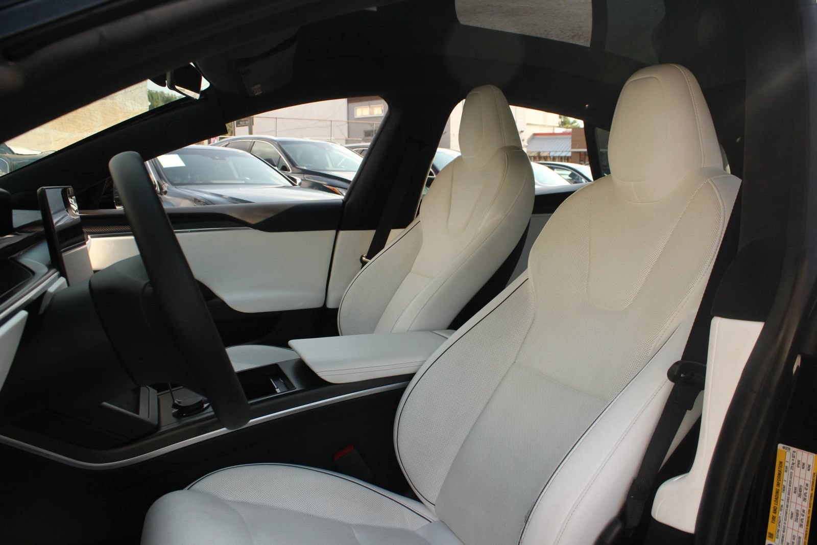 Used 2022 Tesla Model S Plaid AWD/4WD image 16