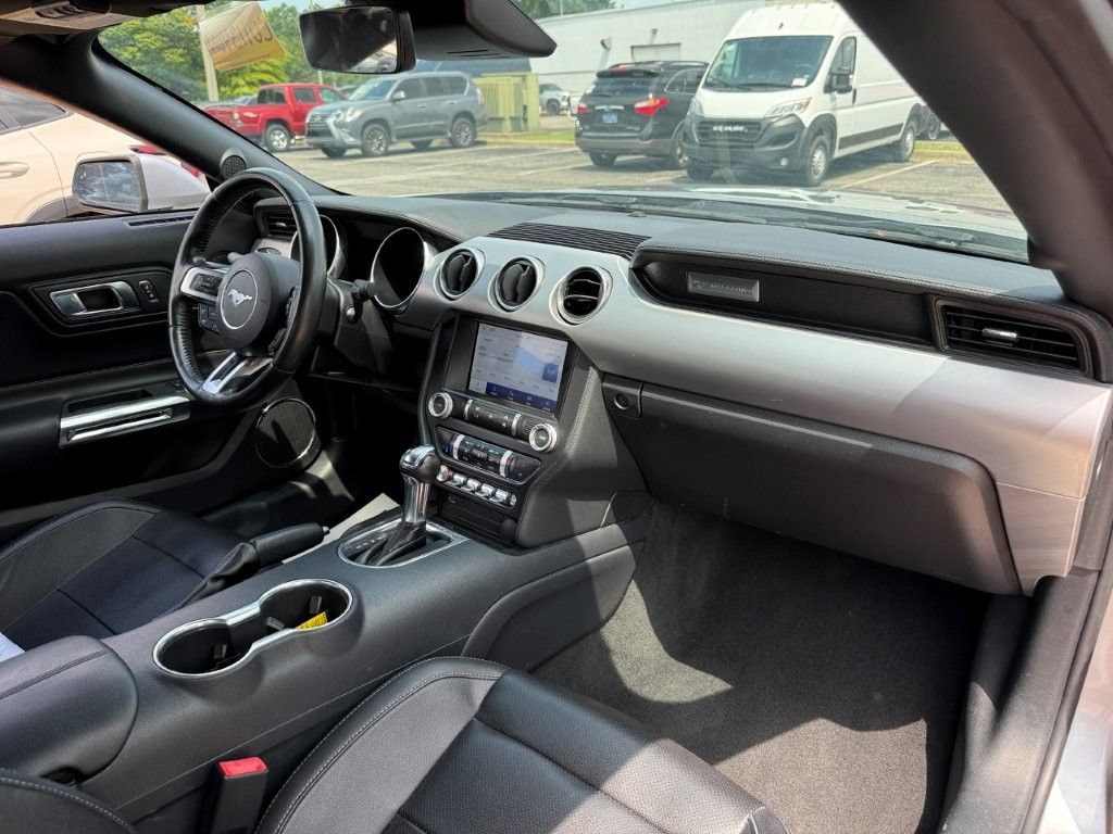 Used 2022 Ford Mustang Premium RWD image 24
