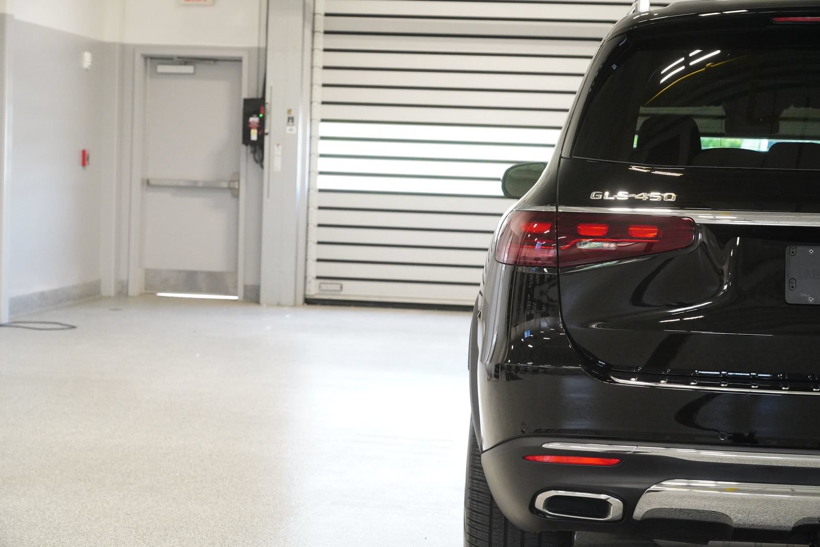 Used 2026 Mercedes-Benz GLS 450 4MATIC image 9