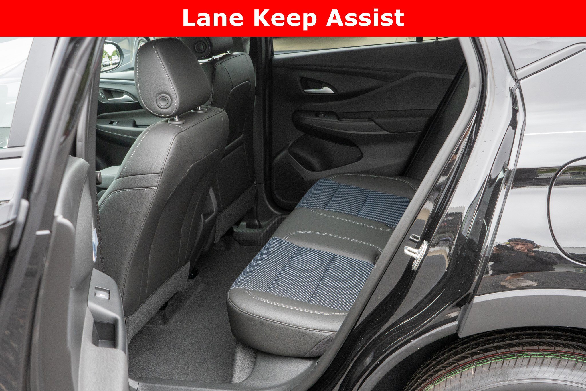 New 2026 Buick Envista Sport Touring w/ Convenience I Package FWD image 30