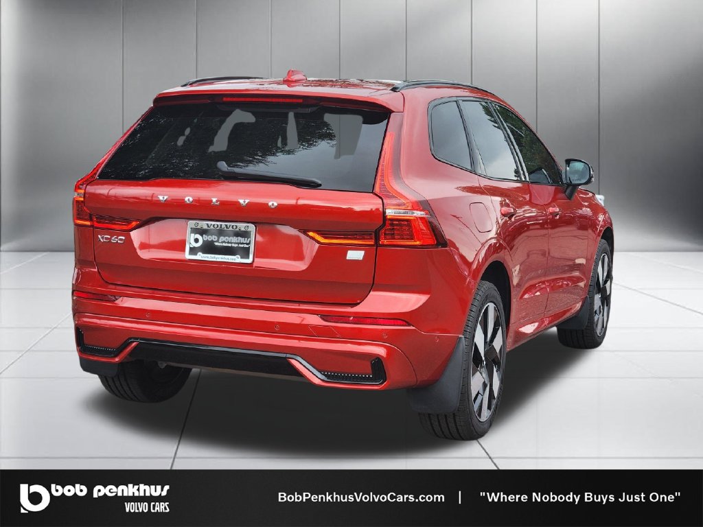 Used 2024 Volvo XC60 T8 Ultimate AWD/4WD image 25
