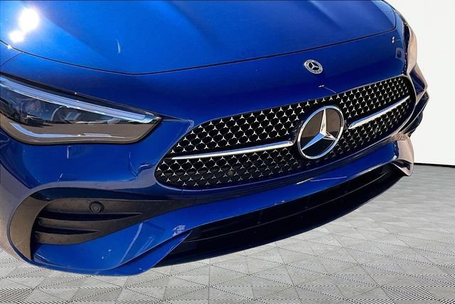 Used 2025 Mercedes-Benz CLE 300 4MATIC Coupe image 30