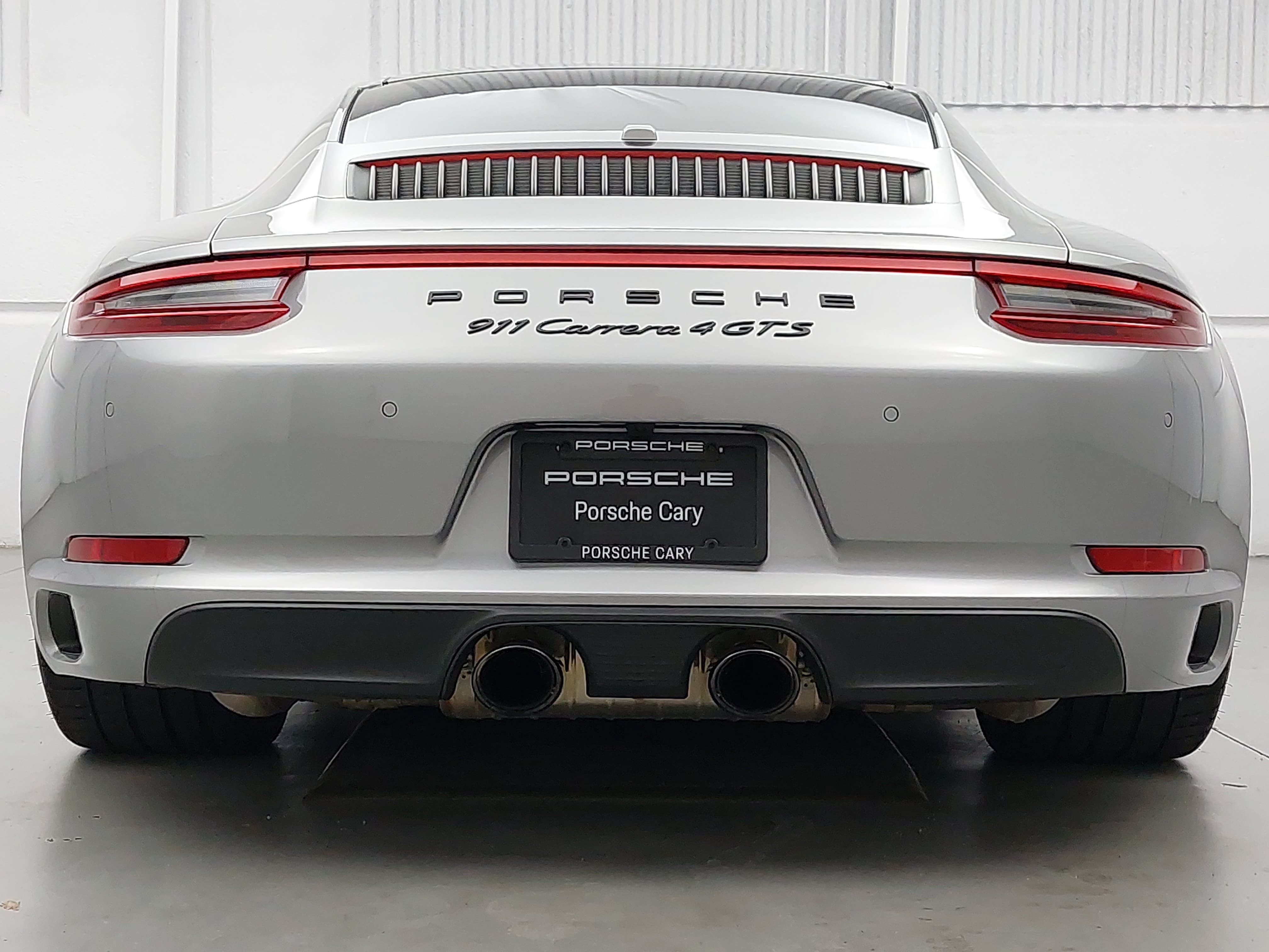 Certified 2019 Porsche 911 Carrera 4 GTS AWD/4WD image 6