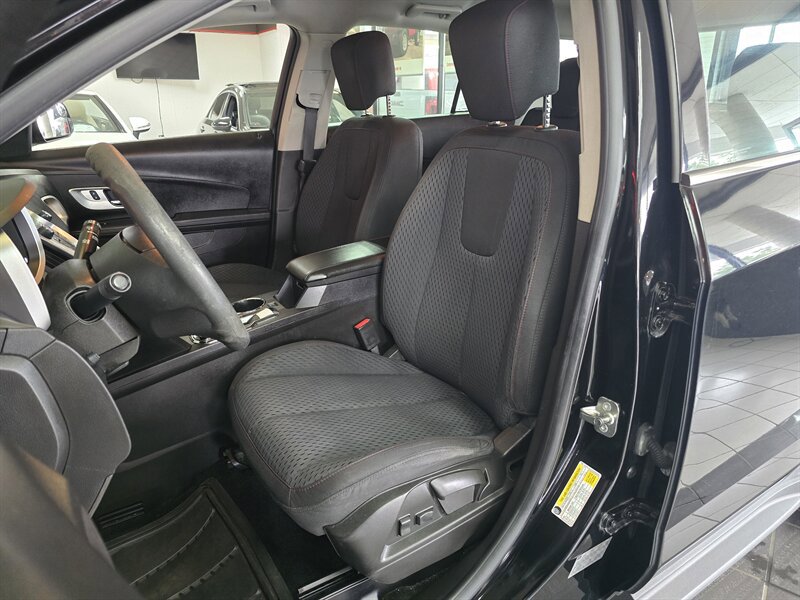 Used 2013 Chevrolet Equinox LS FWD image 9