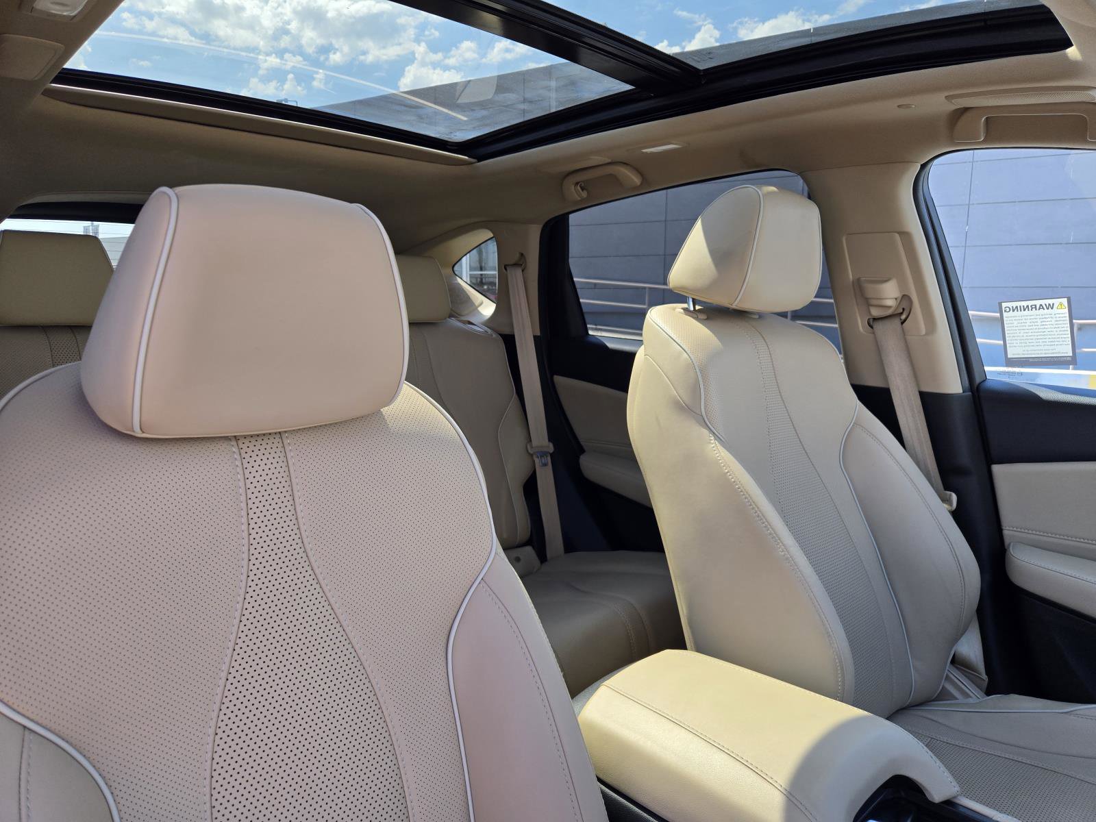 Used 2019 Acura RDX FWD w/ Advance Package image 29