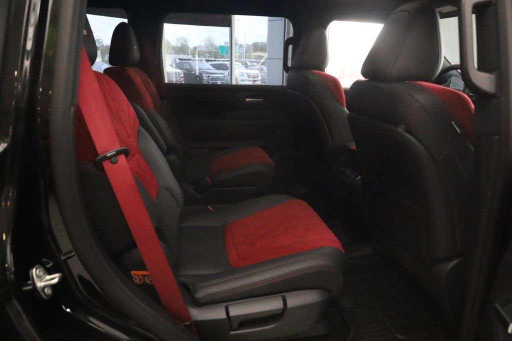 New 2026 Nissan Armada NISMO AWD/4WD image 21
