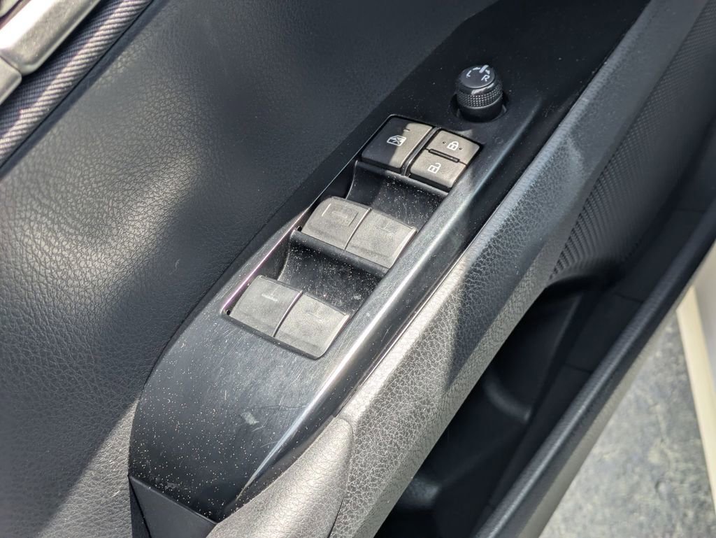 Used 2025 Toyota Camry LE image 13