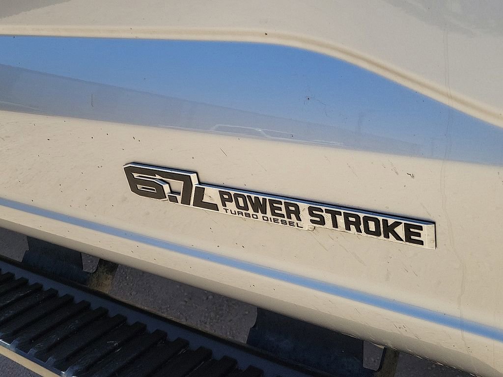 Used 2024 Ford F250 Lariat w/ Sport Appearance Package image 13