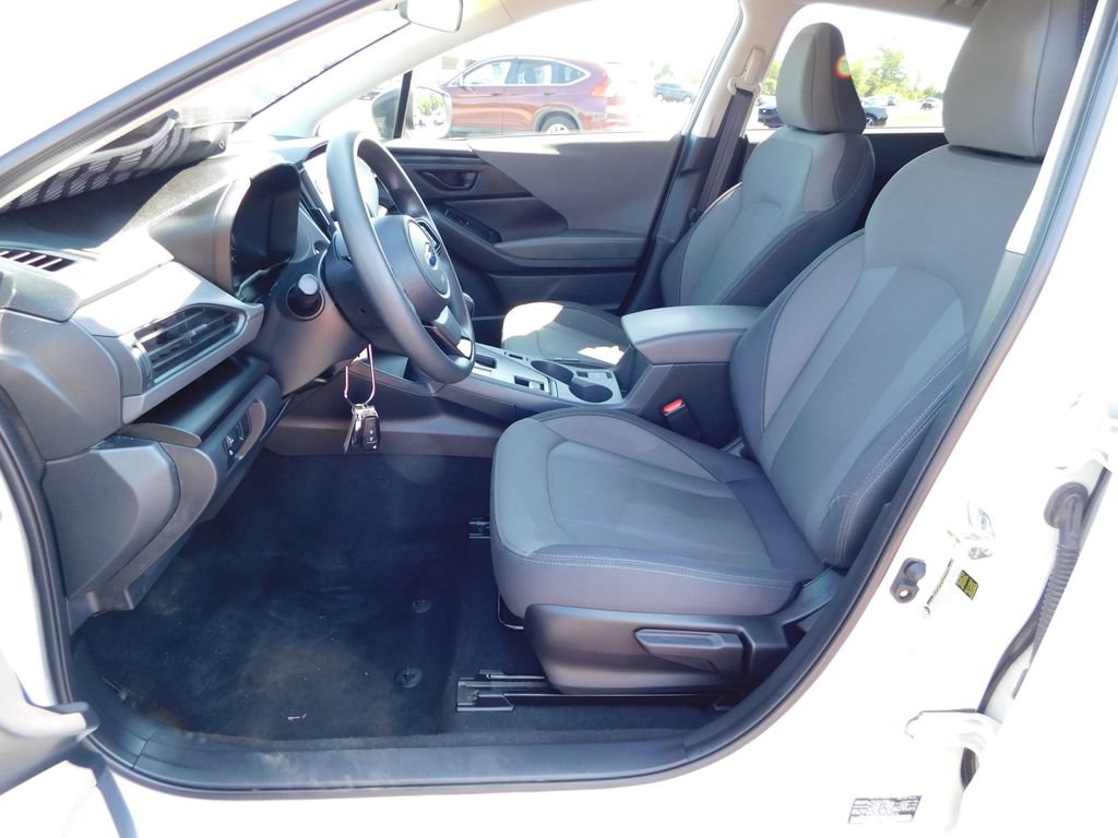Used 2025 Subaru Crosstrek 2.0i AWD/4WD image 12