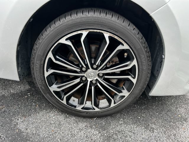 Used 2016 Toyota Corolla S Premium FWD image 35