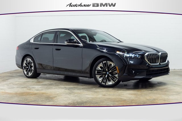 Used 2025 BMW 530i xDrive