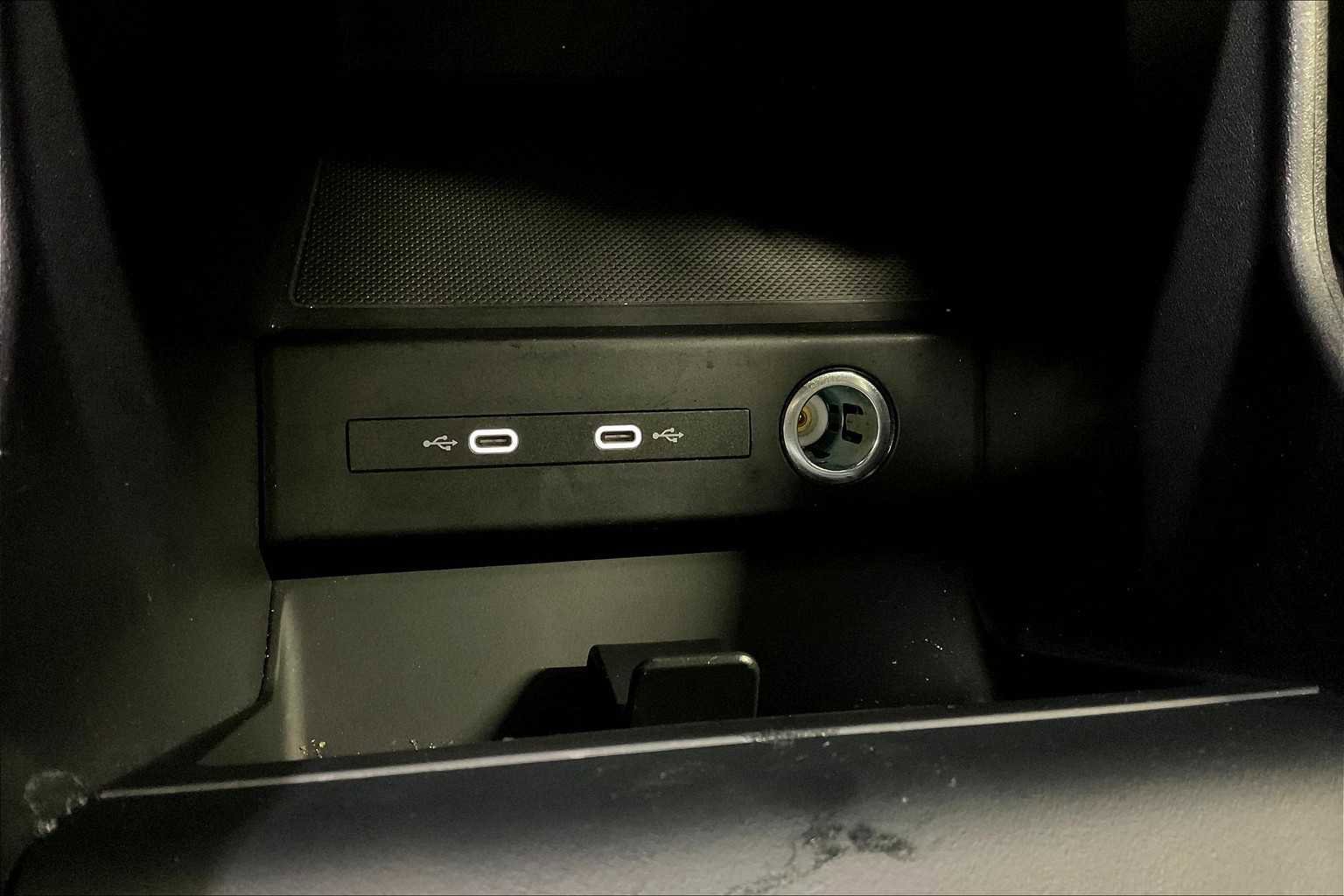 Certified 2023 Audi Q4 e-tron Prestige w/ Black Optic Package image 33