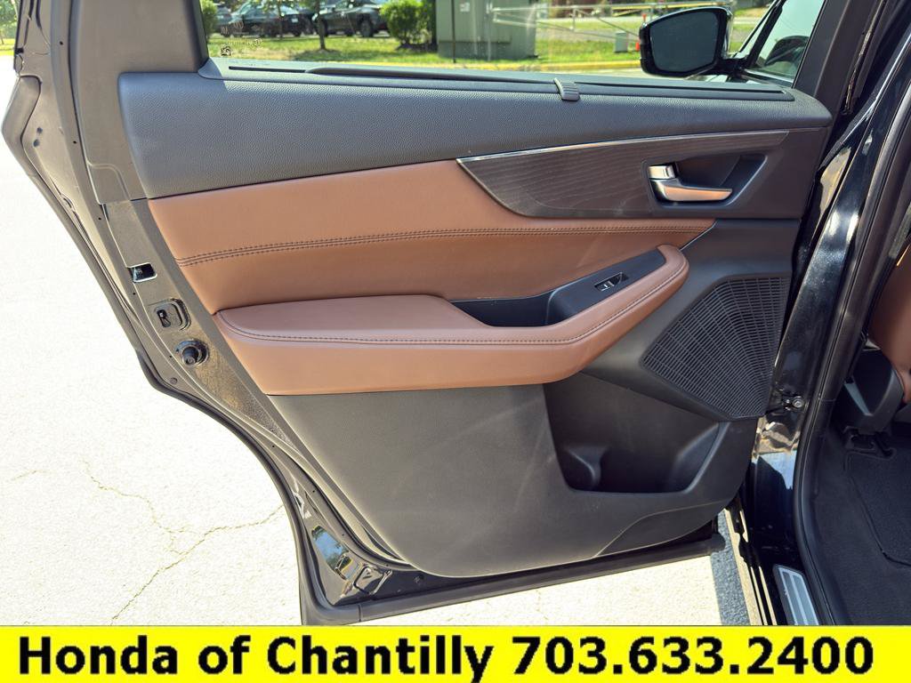 Used 2024 Acura MDX SH-AWD w/ Advance Package image 24