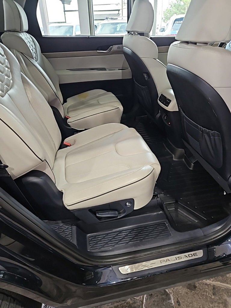 Used 2022 Hyundai Palisade Limited image 17