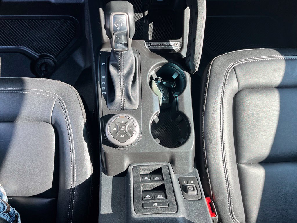 Used 2025 Ford Bronco Badlands AWD/4WD image 19