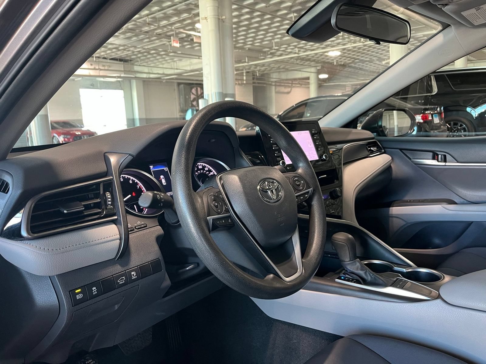 Used 2024 Toyota Camry LE FWD image 14