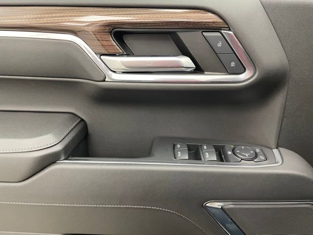 Used 2024 Chevrolet Silverado 1500 LT image 10