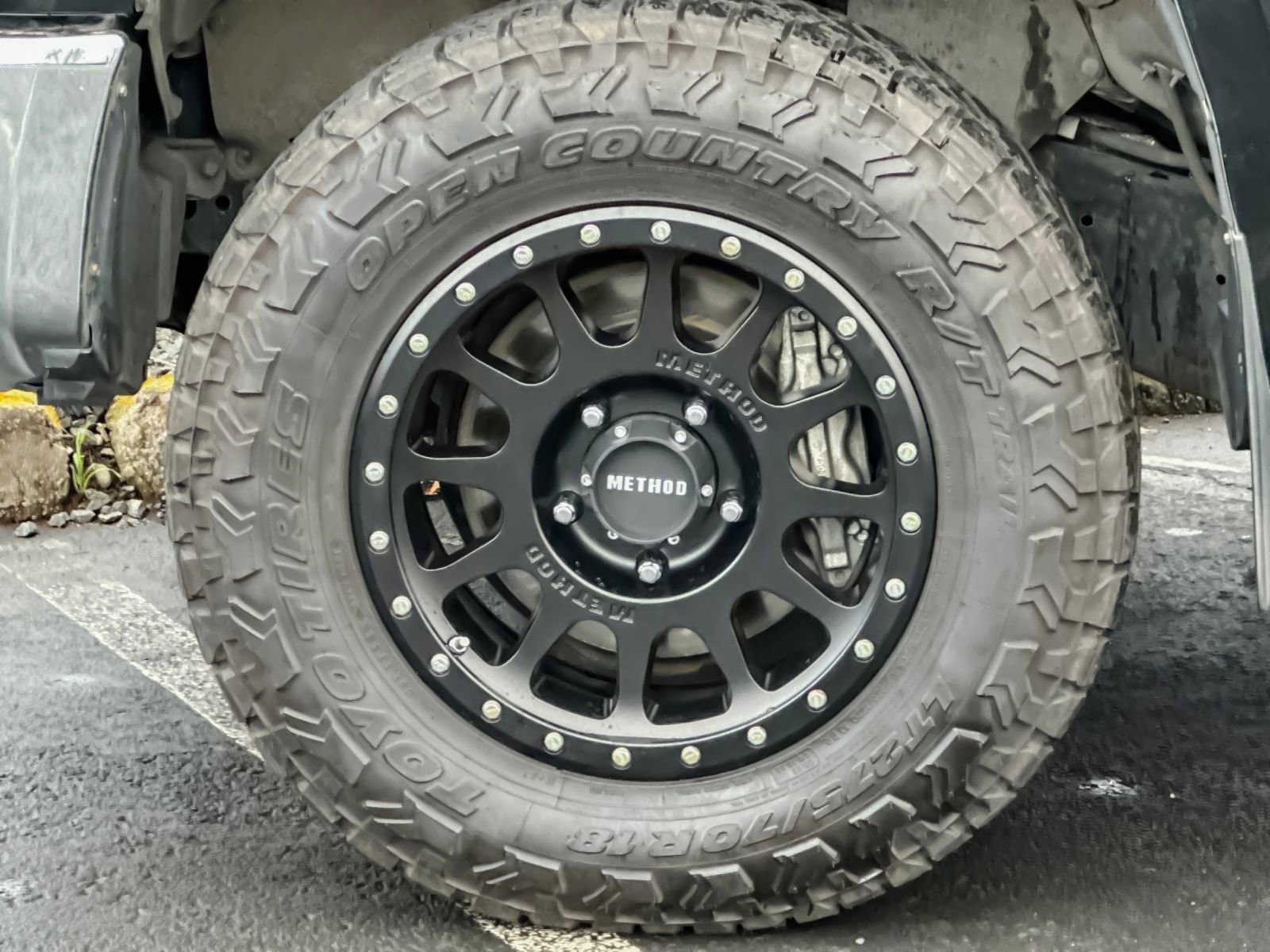 Used 2018 Toyota Tundra Limited w/ Limited Premium Package image 25