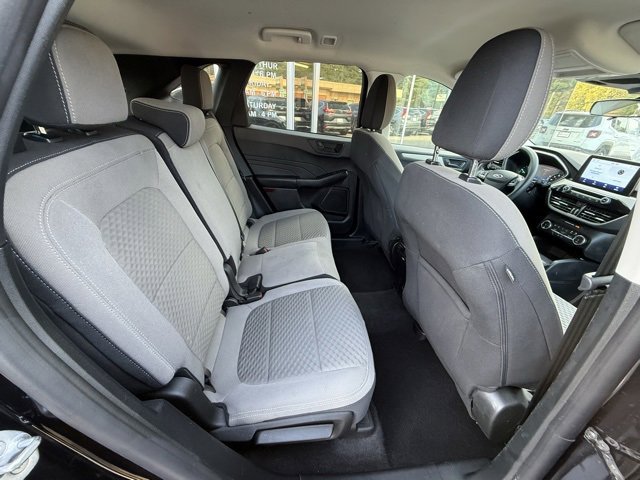 Used 2022 Ford Escape SE image 16