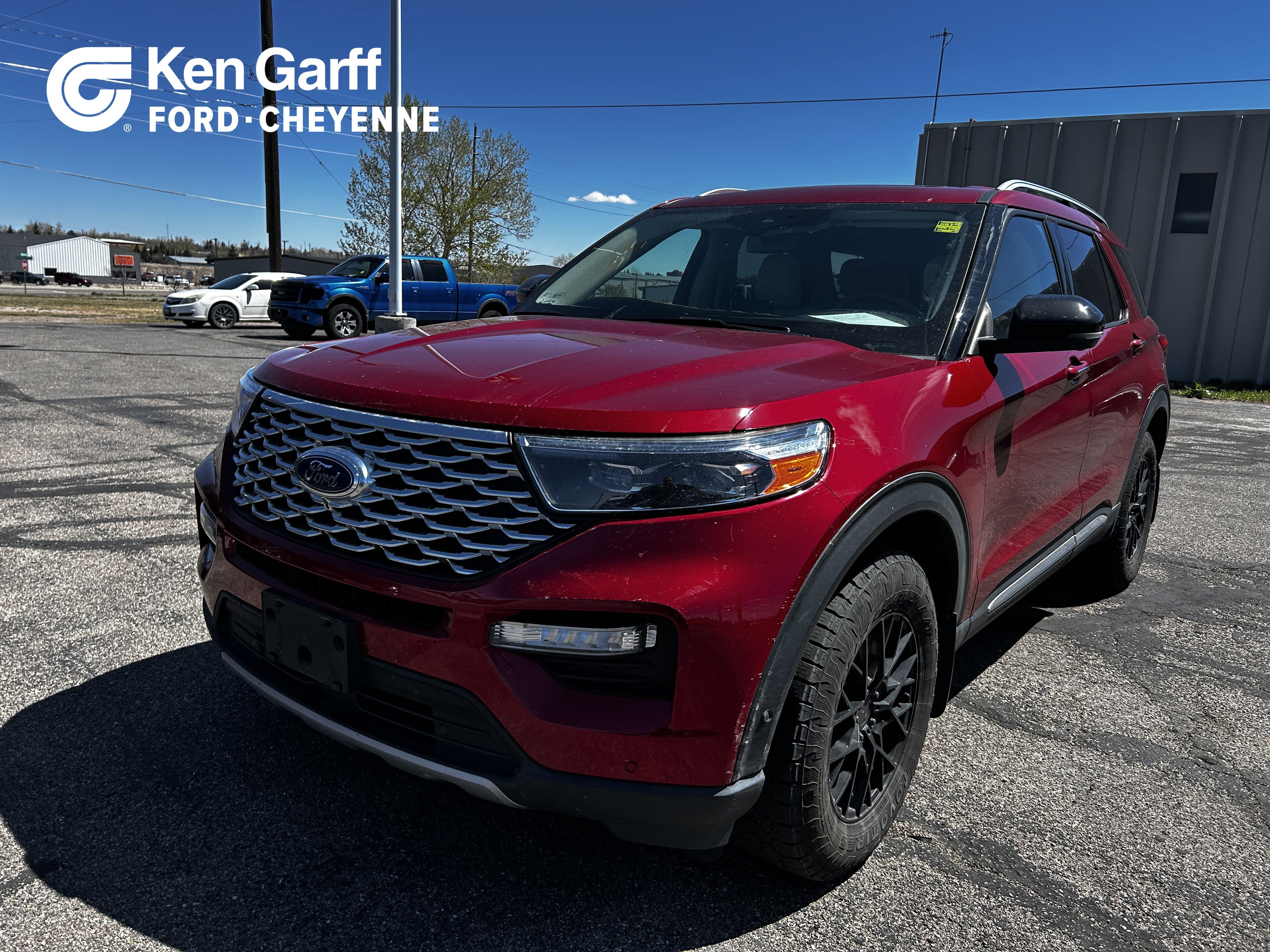 Used 2022 Ford Explorer Platinum w/ Premium Technology Package AWD/4WD image 1