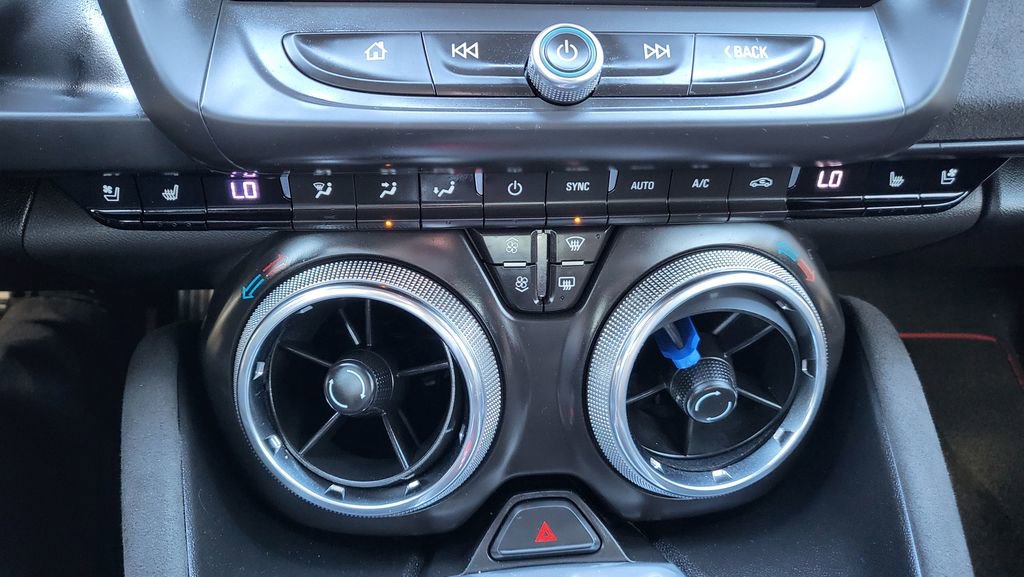 Used 2017 Chevrolet Camaro ZL1 image 31