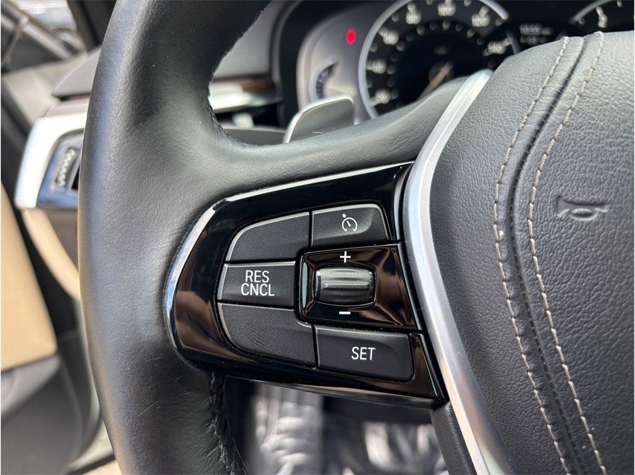 Used 2017 BMW 540i image 28