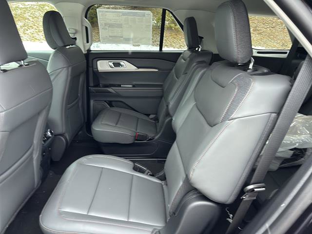 New 2026 Ford Explorer Active w/ Active Comfort Package image 15