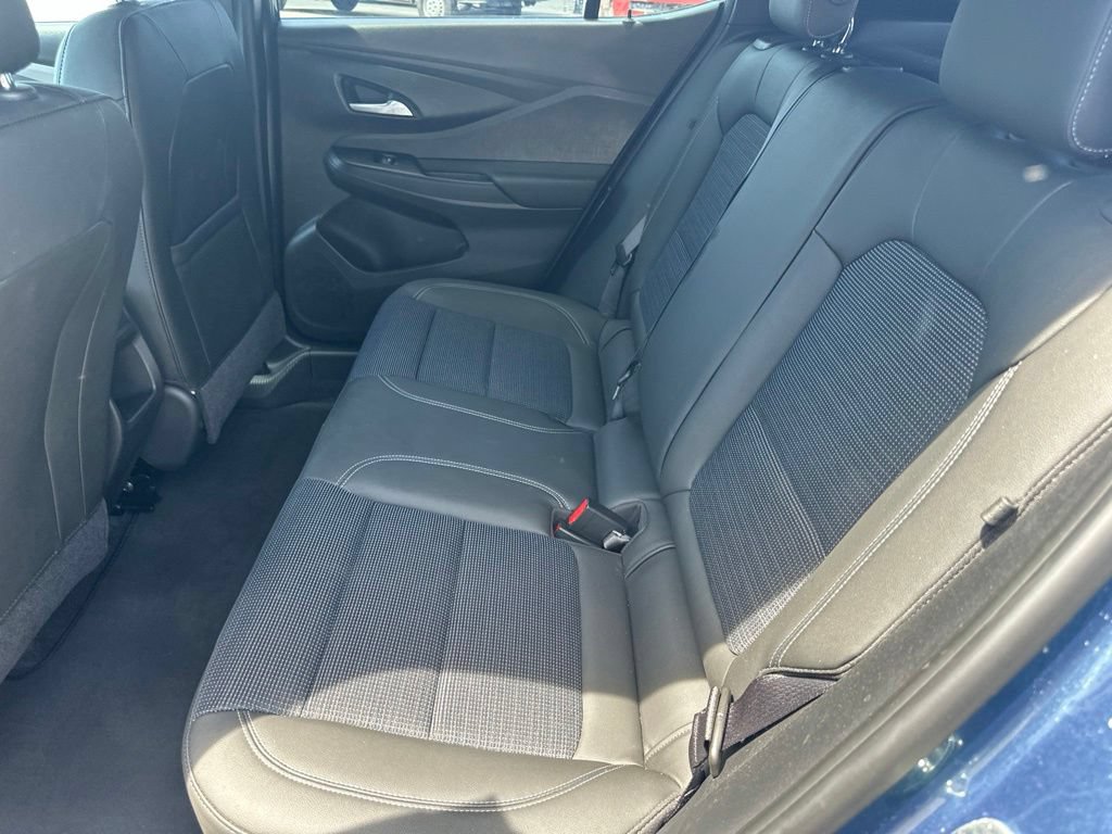 Used 2025 Buick Envista Preferred w/ Convenience I Package FWD image 28