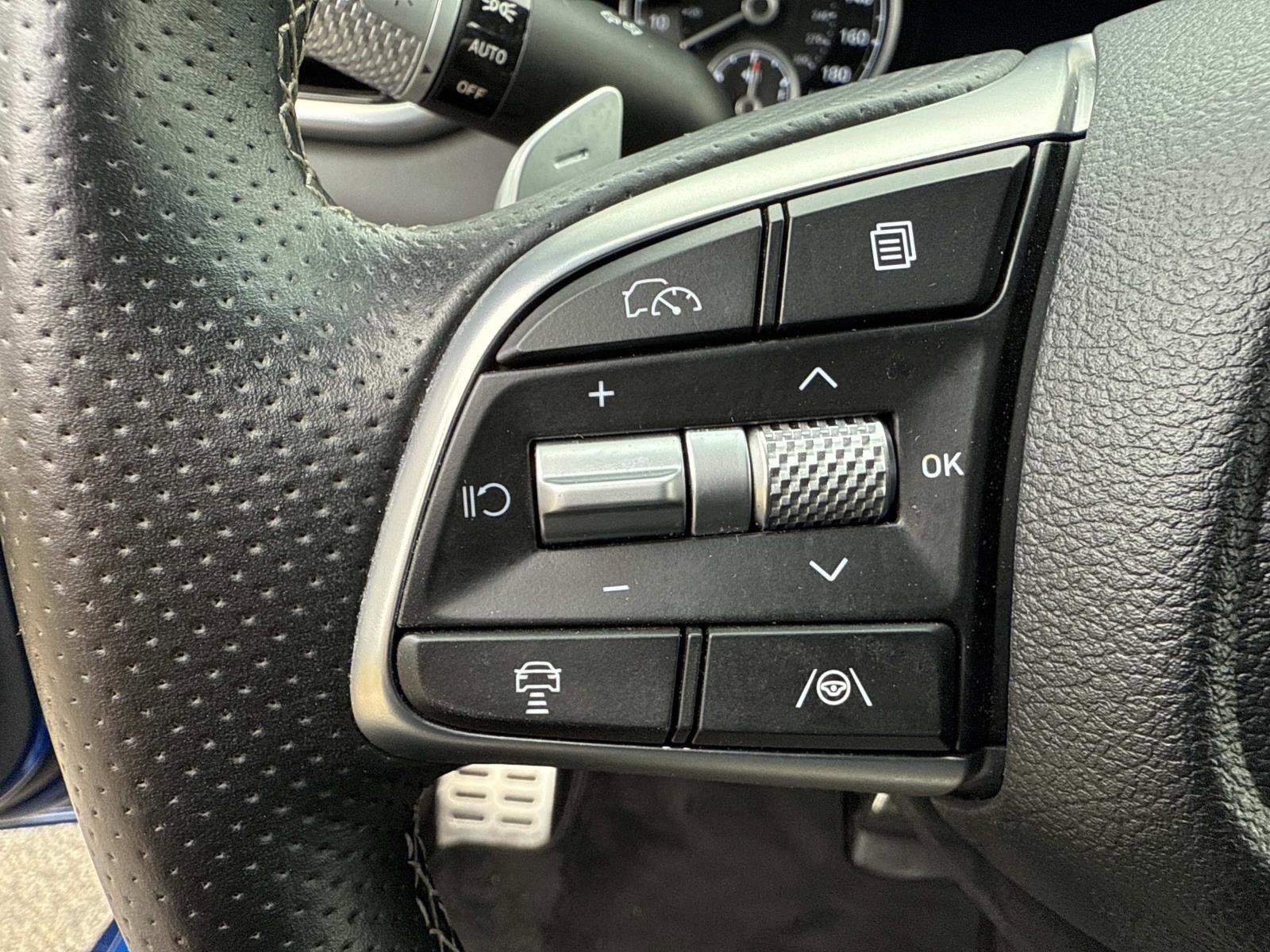 Used 2024 Genesis G70 2.5T w/ Sport Prestige Package image 28