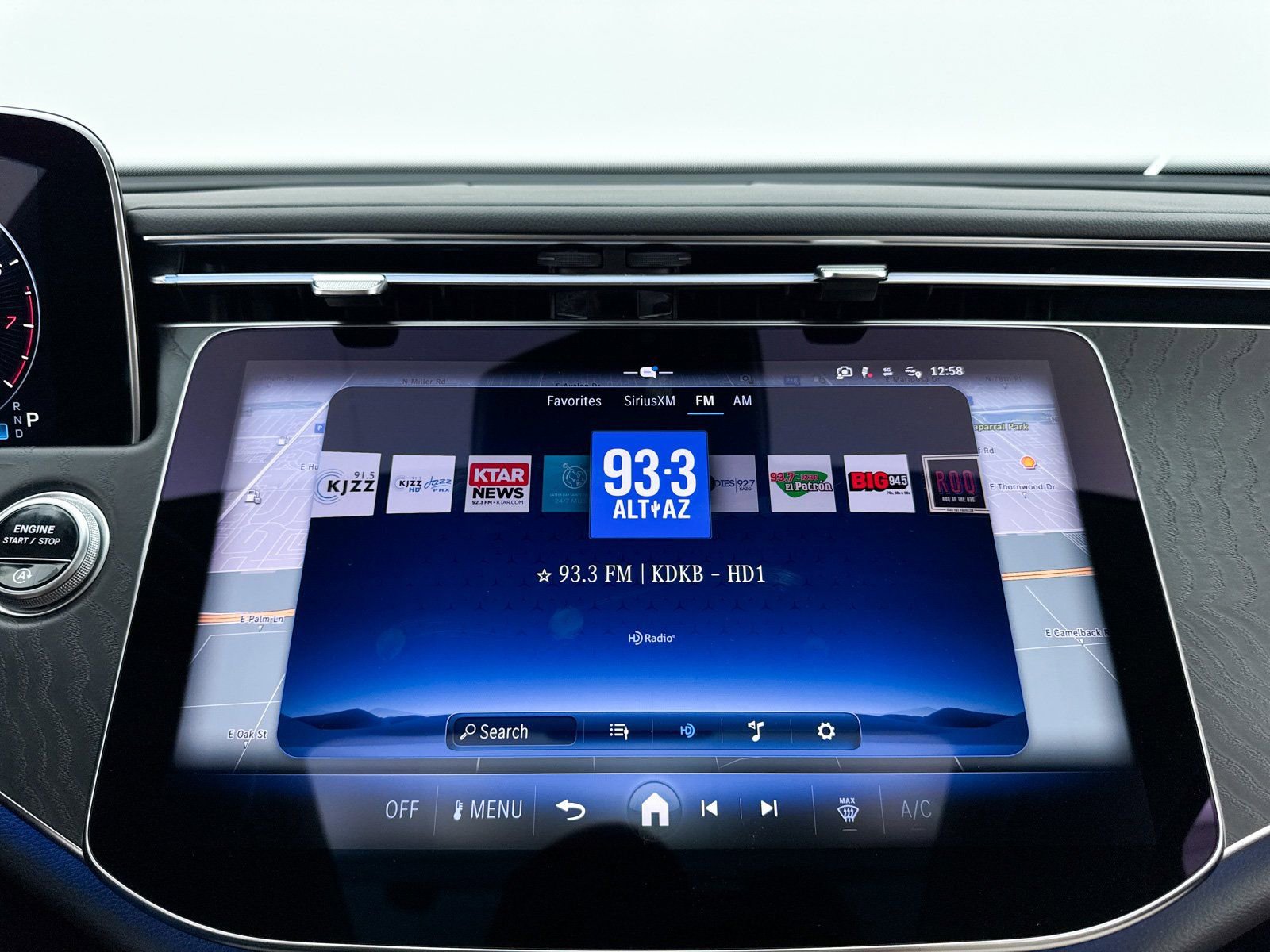 Used 2024 Mercedes-Benz E 350 4MATIC Sedan image 25