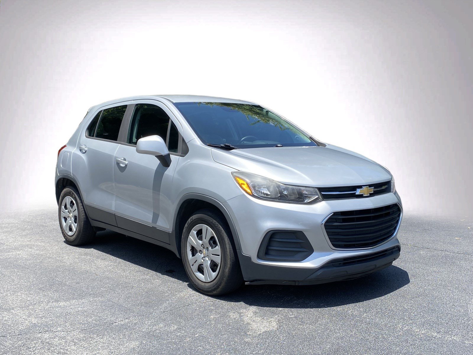 Used 2018 Chevrolet Trax LS FWD video 2