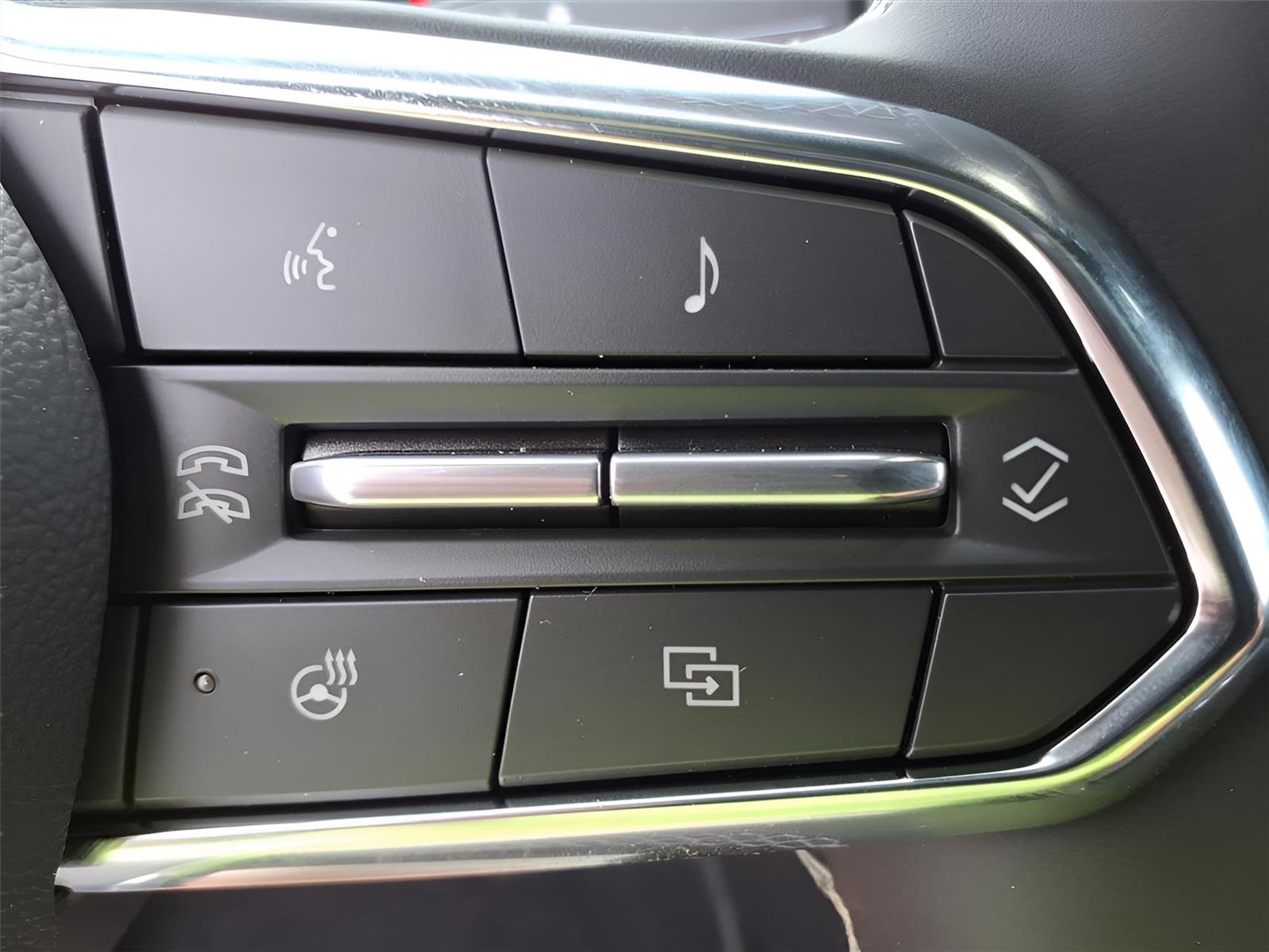 New 2026 Chevrolet Traverse LT w/ Sun and Wheel Package image 20