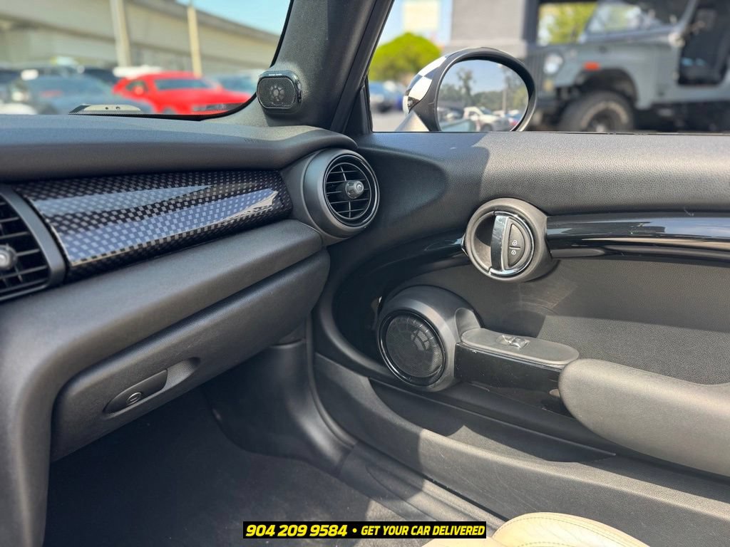 Used 2018 MINI Cooper S FWD image 18
