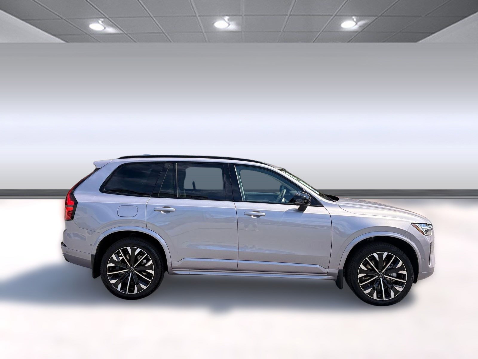 New 2026 Volvo XC90 B6 Ultra w/ Protection Package image 8