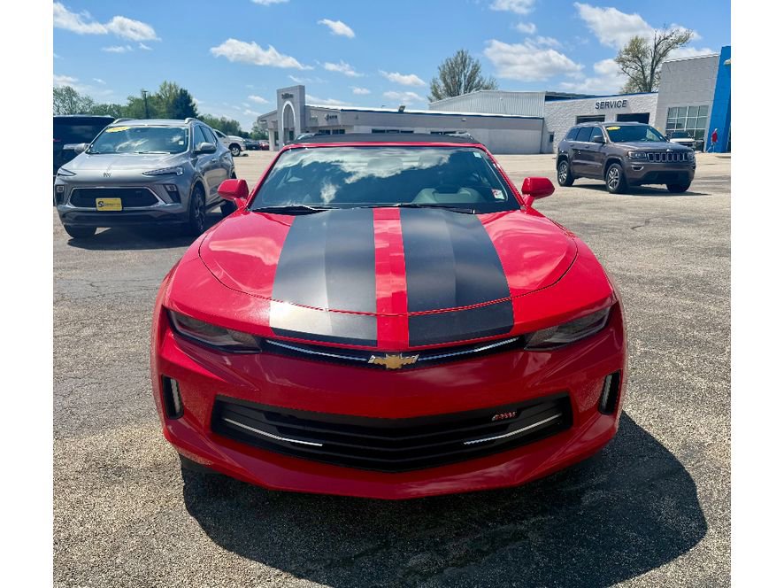 Used 2017 Chevrolet Camaro LT w/ RS Package RWD image 7