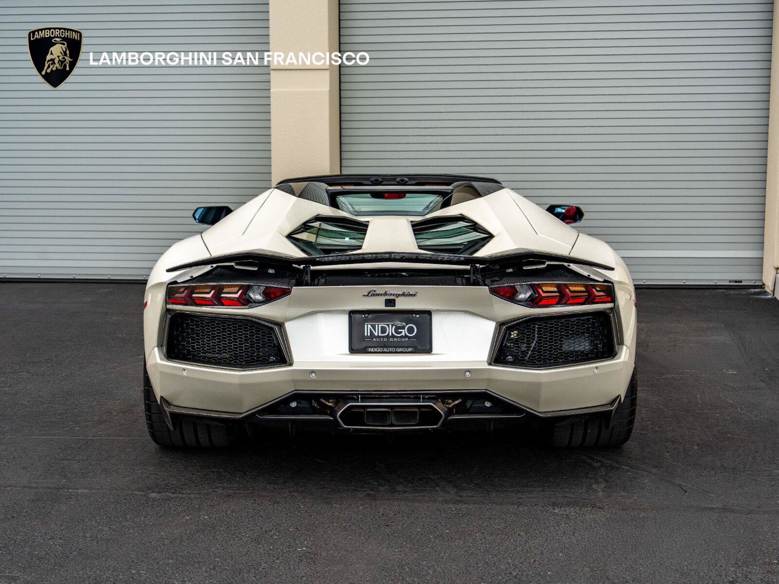 Used 2016 Lamborghini Aventador LP 700-4 AWD/4WD image 9