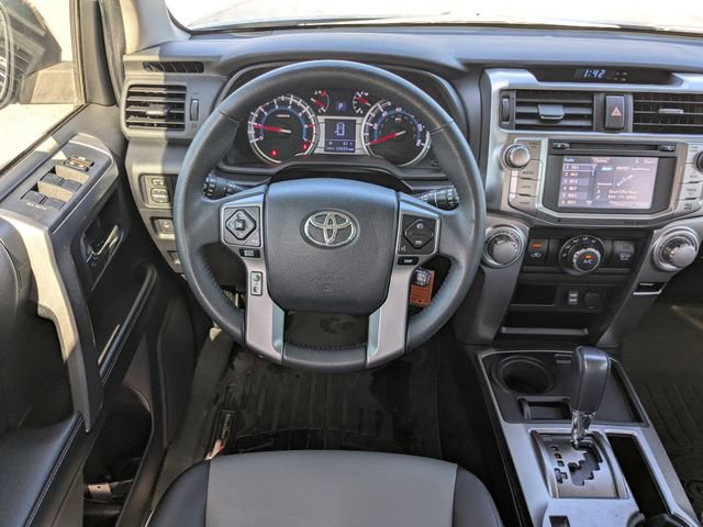 Used 2017 Toyota 4Runner SR5 Premium image 18