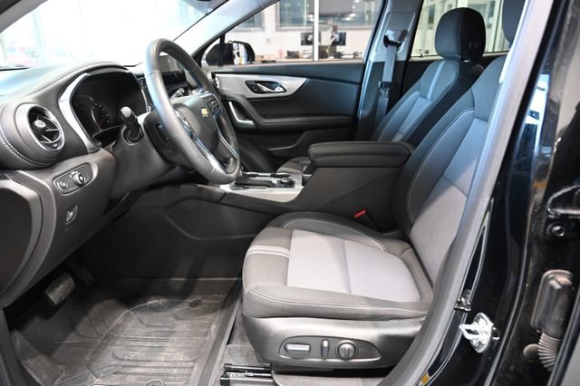 Used 2024 Chevrolet Blazer LT w/ Convenience Package image 9