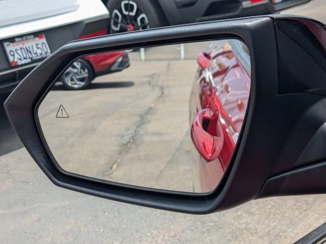 Used 2025 Hyundai Elantra Sport image 27